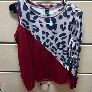 SHEIN Red and Leopard Print Long Sleeve Top